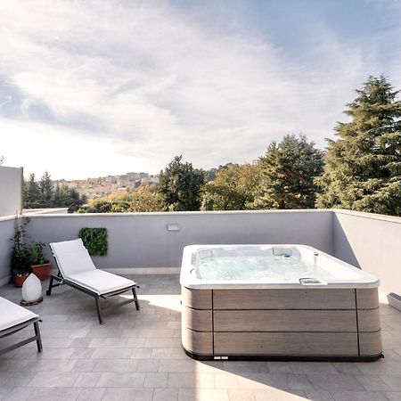 Luxury - Jacuzzi Apartments Near Rome Velletri Esterno foto